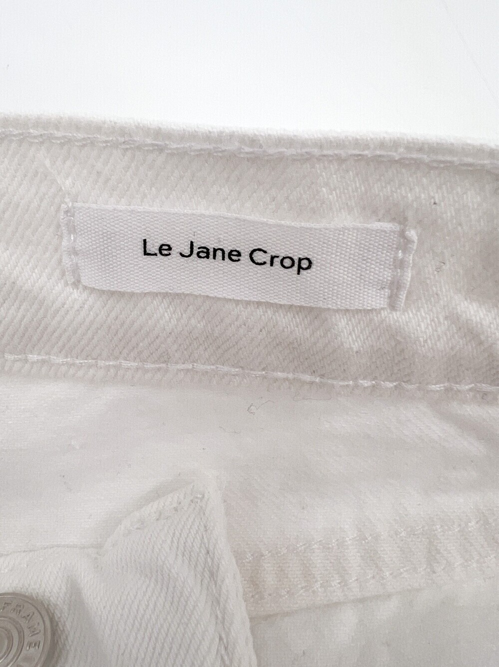 NEW Frame Jeans Womens 24 White Denim Distressed Ripped Mini Slit Le Jane Crop - Picture 11 of 15